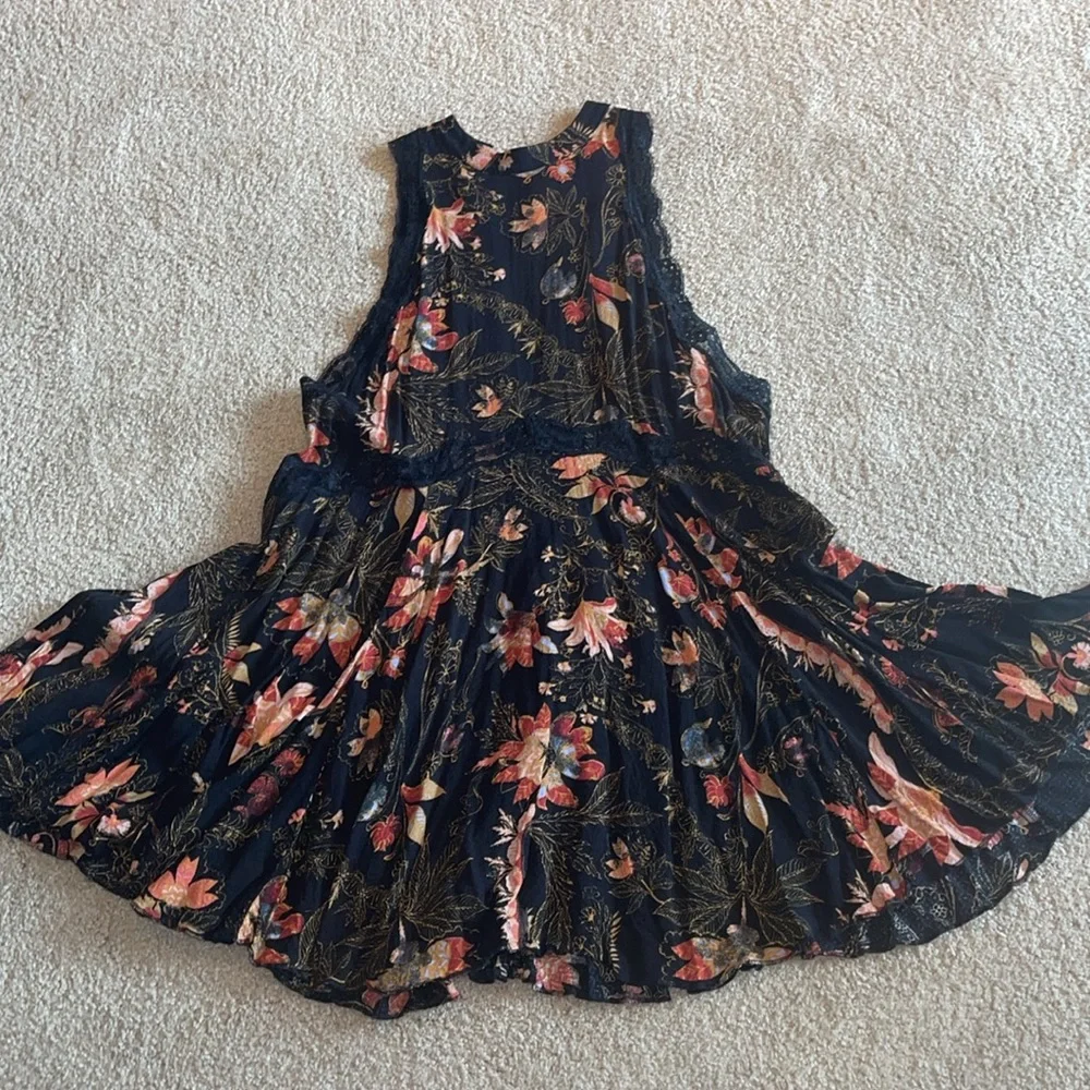 Free People Floral Mini With Lace Details